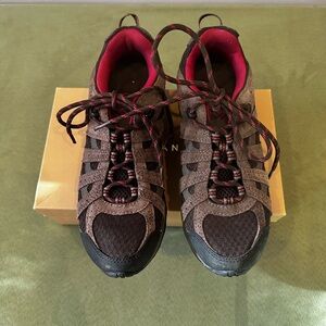 Columbia Techlite Trekking Hiking Shoes
